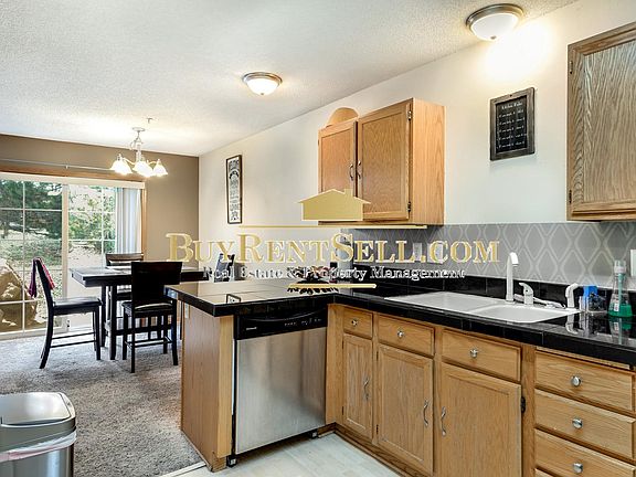 5th image of 2280 Ranchview Ln N Unit 31