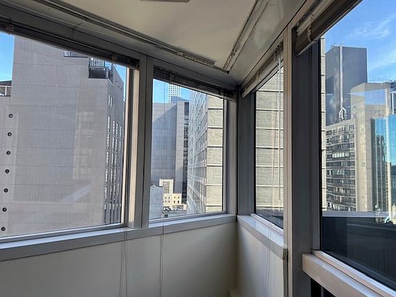 3rd image of 146 W 57th St #32FG