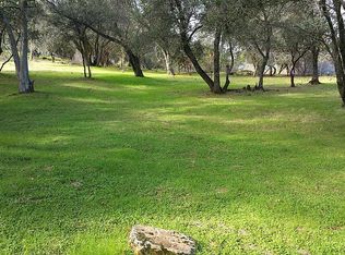 19240 Ferretti Rd, Groveland, CA 95321