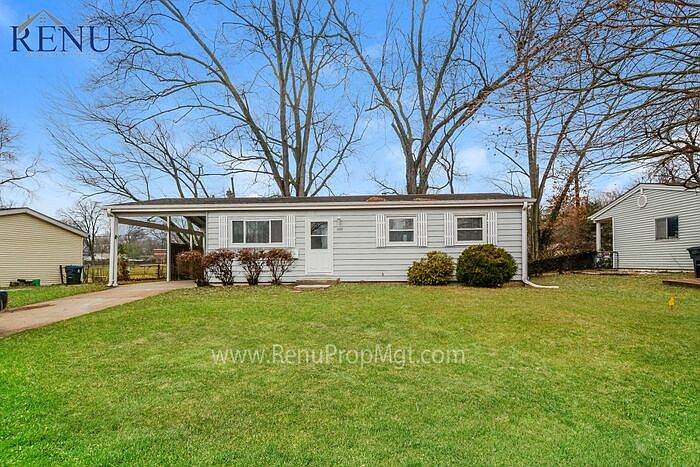 1st image of 1220 Estes Dr