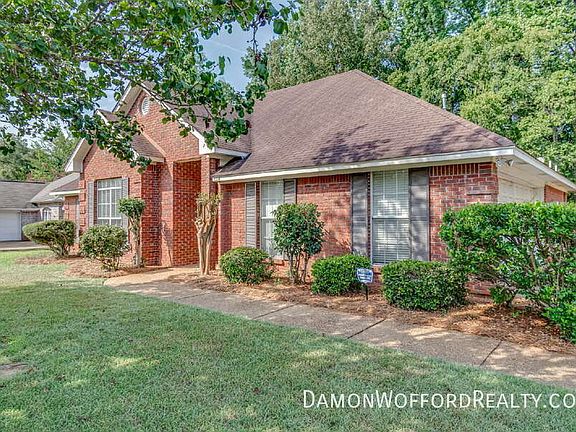 4th image of 124 Raintree Rd