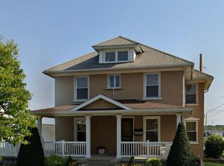 1028 2nd Ave SE, Dyersville, IA 52040