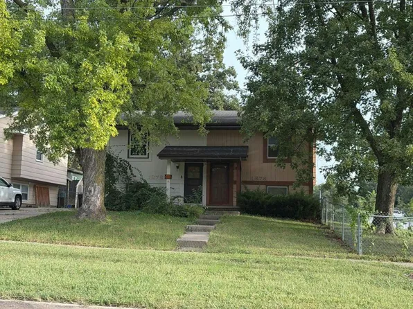 1876 E Park Ave, Des Moines, IA 50320