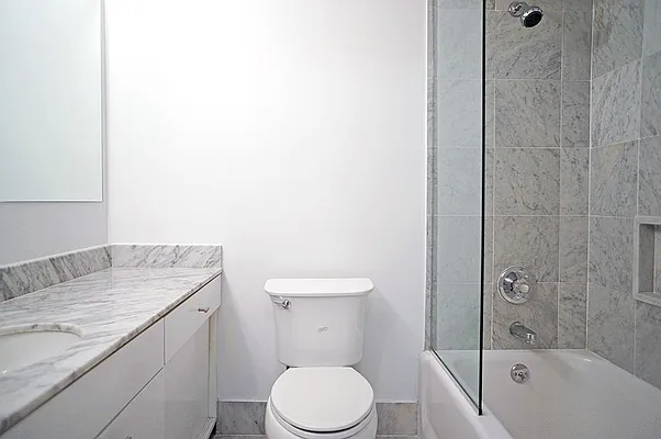 Rented by Level Group | media 18