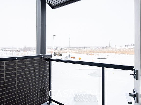 5th image of 5 Rondeau Dr #86