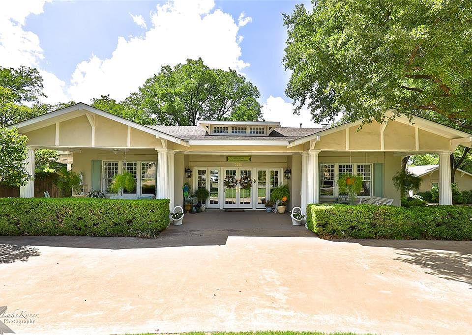 1st image of 602 Amarillo St