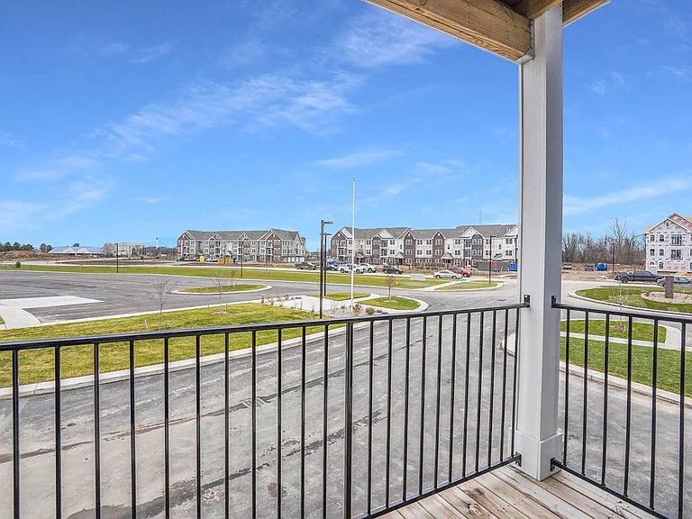 Meadowbrooke Apartment Homes — Photo 149