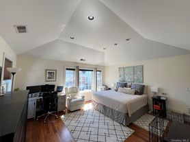 65 Lincoln Ave E, West Harrison, NY
