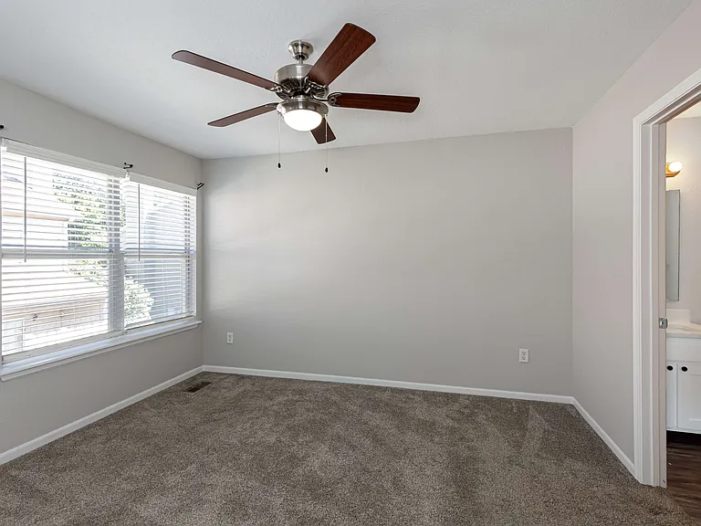 PineCrest Townhomes — Photo 8