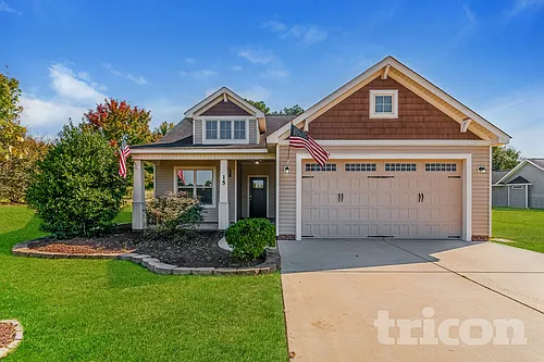 15 Fairfax Dr Photo 1