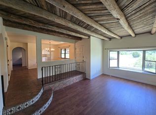 14 Conchas Loop, Santa Fe, NM 87508