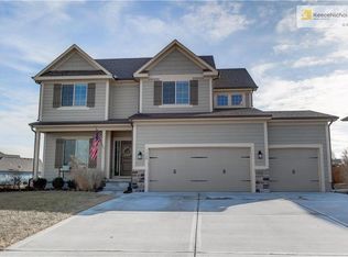 1529 Sw 41st Street, Lee's Summit, MO 64082