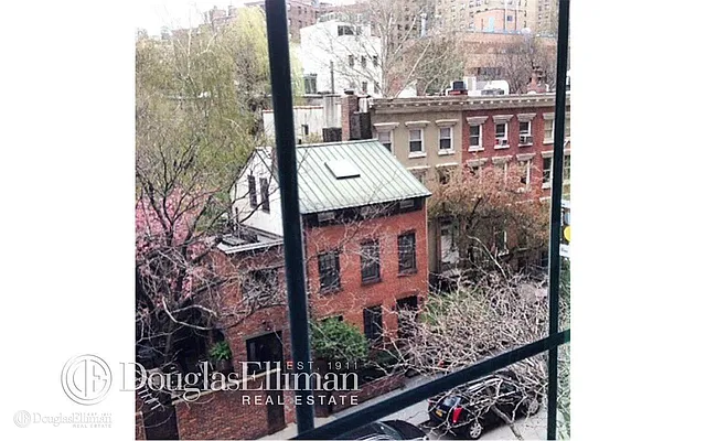 Sold by Douglas Elliman | media 6