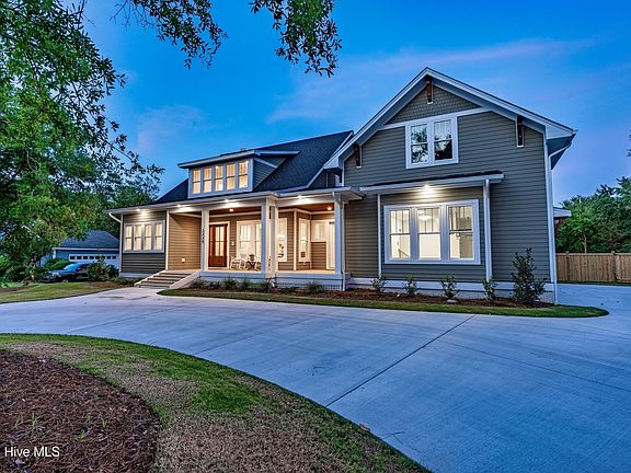 5th image of 2225 S Live Oak Parkway