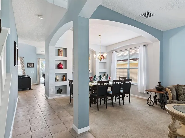 143 Cordova Ave — Photo 13