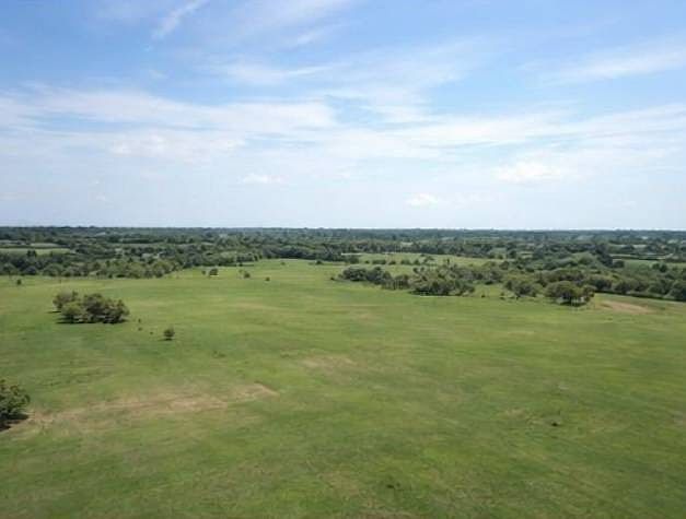 2nd image of N 3840th Rd