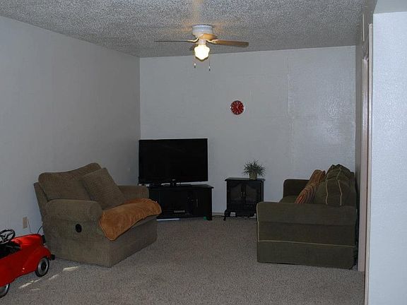 3rd image of 4547 W Park Pl