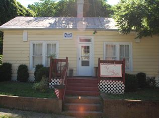8 Foster Pl, Athens, OH 45701