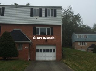 106 Locust Ridge Dr, Pittsburgh, PA 15209