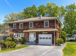 67 Merrimac St, Woburn, MA 01801