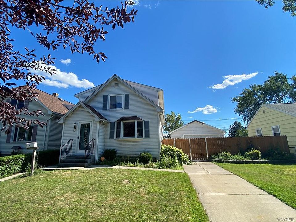 1st image of 57 Dunlop Ave