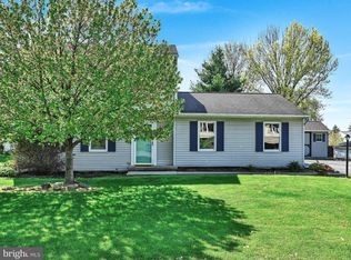 82 Valerie Dr, Elizabethtown, PA 17022