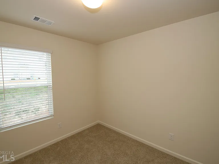 85 Chastain Cir — Photo 30
