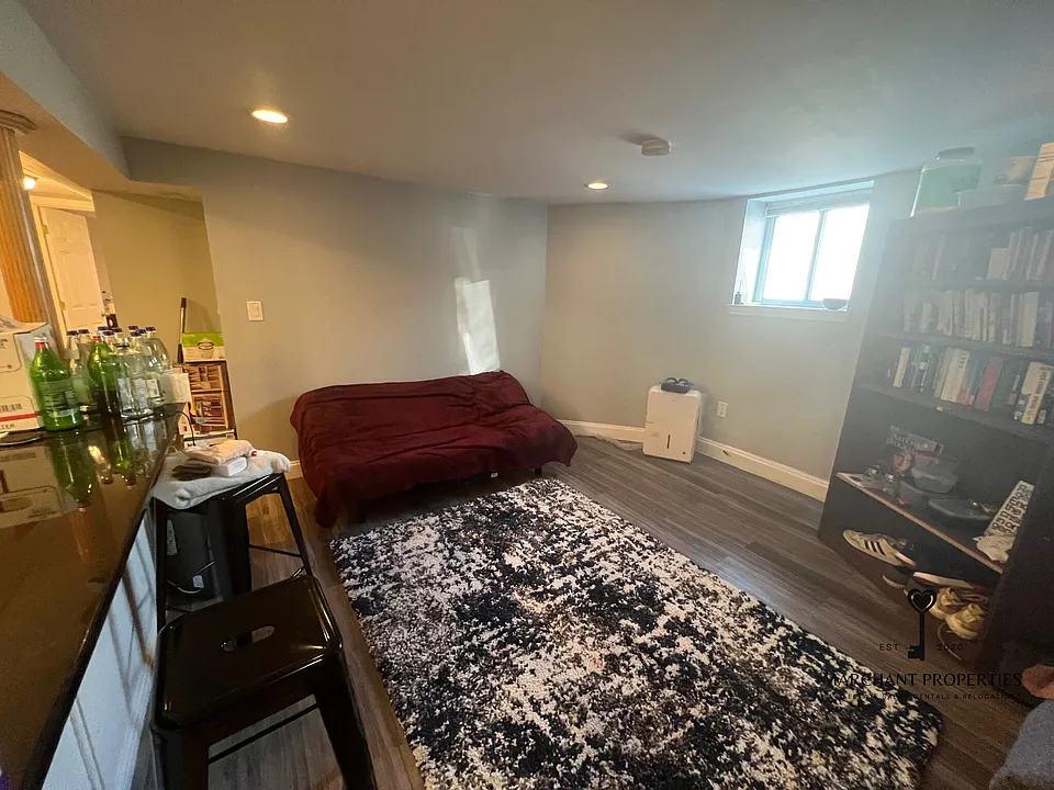 LIVING ROOM 2023