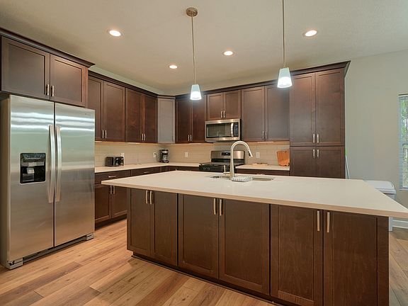 2nd image of 273 Hyatts Rd