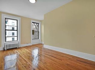 1565 2nd Ave APT 2, New York, NY 10028