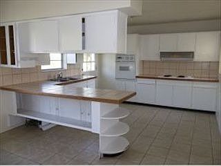 3rd image of 850 Canal Dr