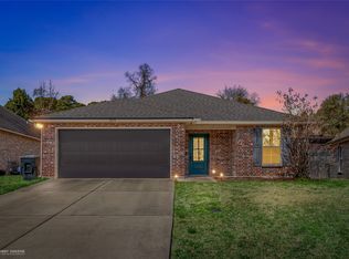 9238 Reunion Dr, Shreveport, LA 71118
