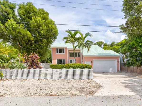 131 Riviera Dr, Tavernier, FL 33070