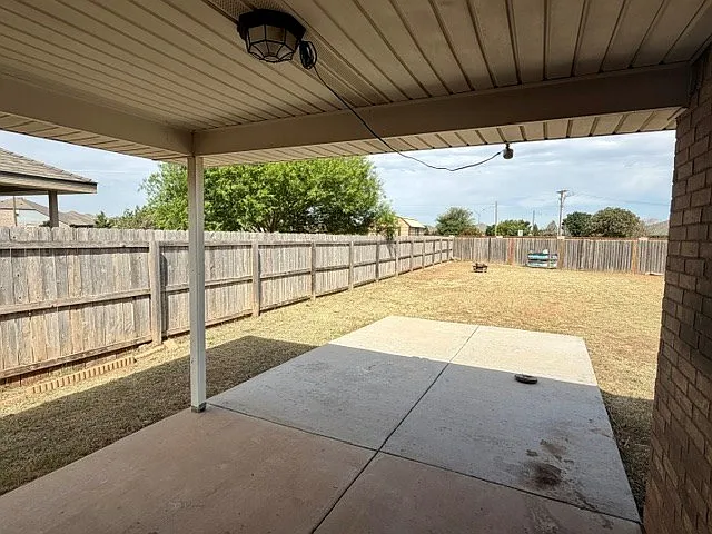 625 Memorial Ct — Photo 14