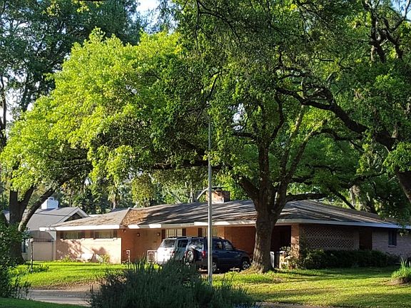 2nd image of 808 Welwyn Way