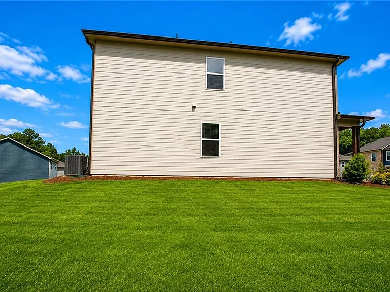 8317 Hunters Grove Rd — Photo 45