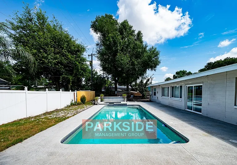 1116 Berwyn Rd — Photo 4
