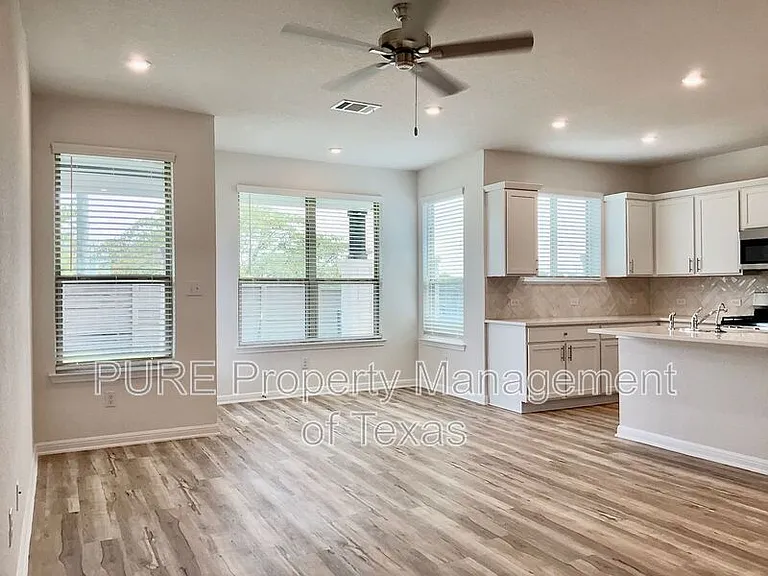 2204 Cornfield Dr #A — Photo 3