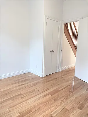 Rented by CitySites Real Estate Group | media 18