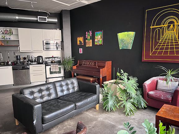 5th image of 1122 Jackson St APT 514