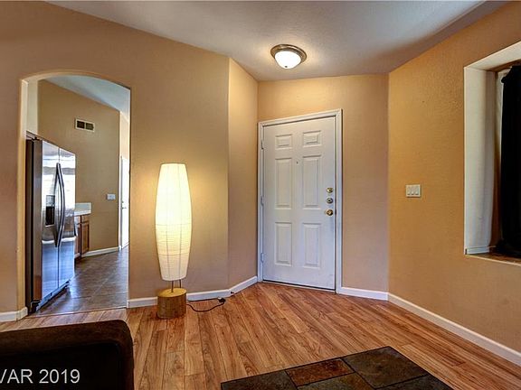 2nd image of 8339 Lodge Haven St