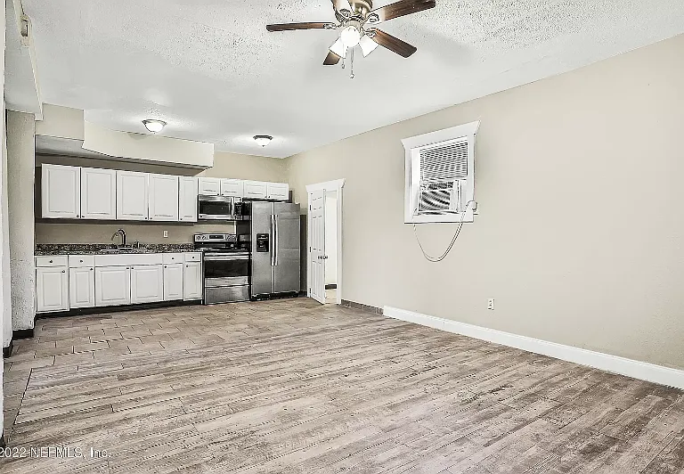 8036 Mattox Ave #0 — Photo 4
