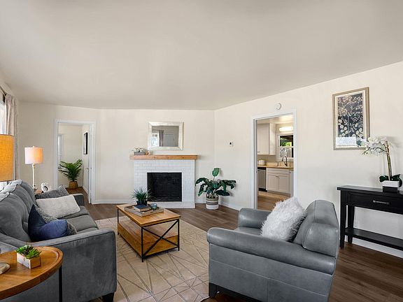 4th image of 3460 Mayette Ave