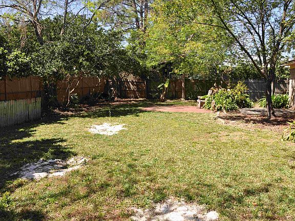 3rd image of 548 Vikings Ln