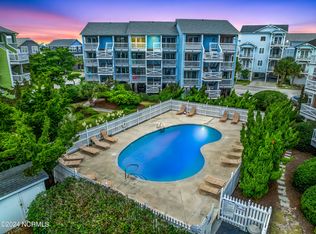 101 Sea Oats Ln APT D34, Carolina Beach, NC 28428