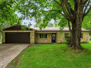 1384 Countryside Ln, Indianapolis, IN 46231