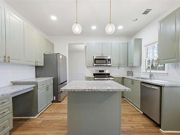 2nd image of 1578 Ridge Point Dr