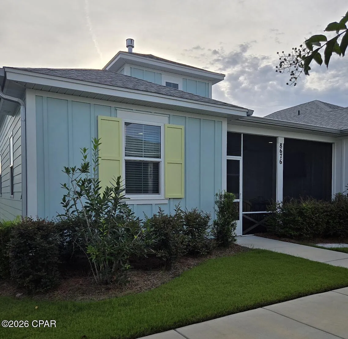 2 bed, 2.0 bath, 1308 sqft, $2,400 — Photo 1