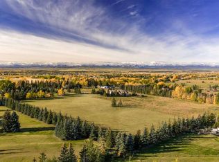 30076 Springbank Rd, Rocky View County, AB T3Z 3M2