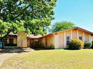 1512 Meadow View Dr, Richardson, TX 75080